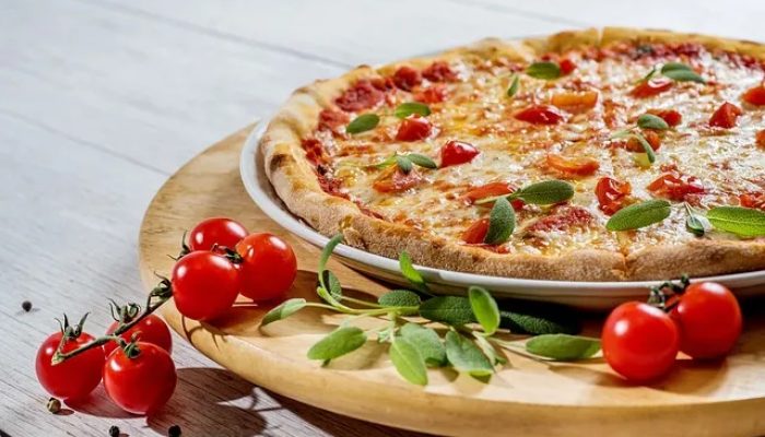 zuzi99-pizza-3010062_640.jpg